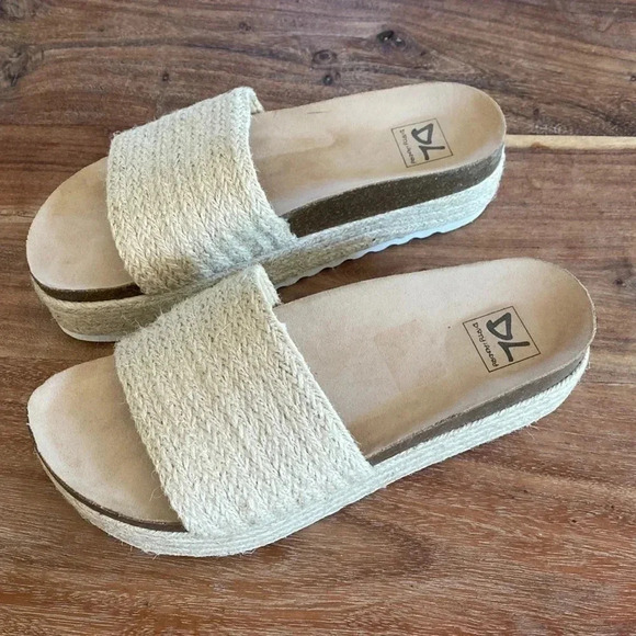 Laundry espadrille platform slides 10.5 - Picture 3 of 9